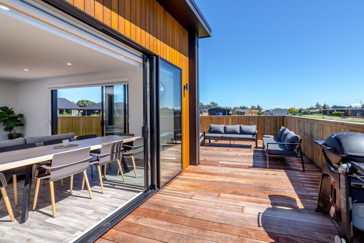 Hey Syrah Syrah! Villa Martinborough Exteriör bild